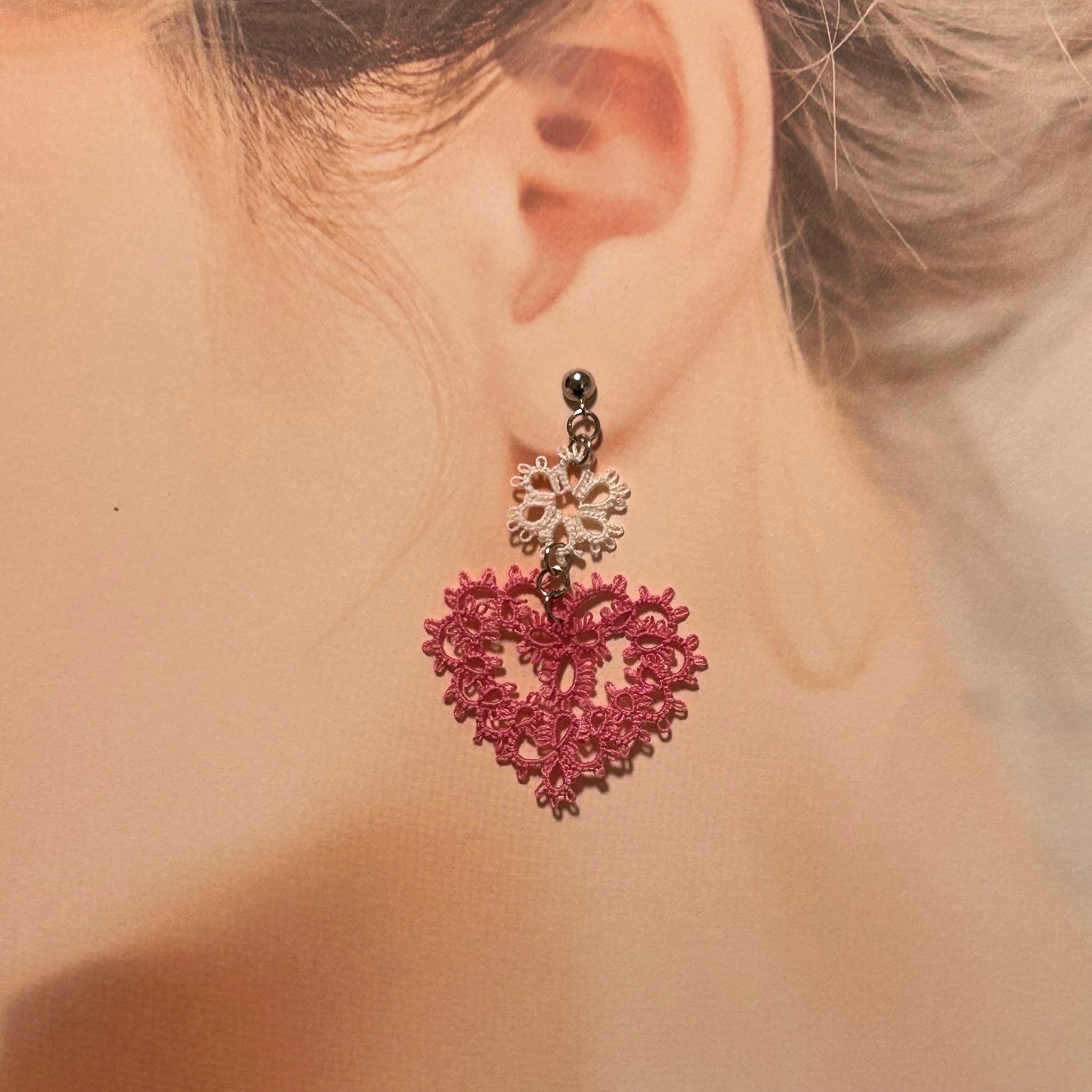 ハートのピアス（ピンク）