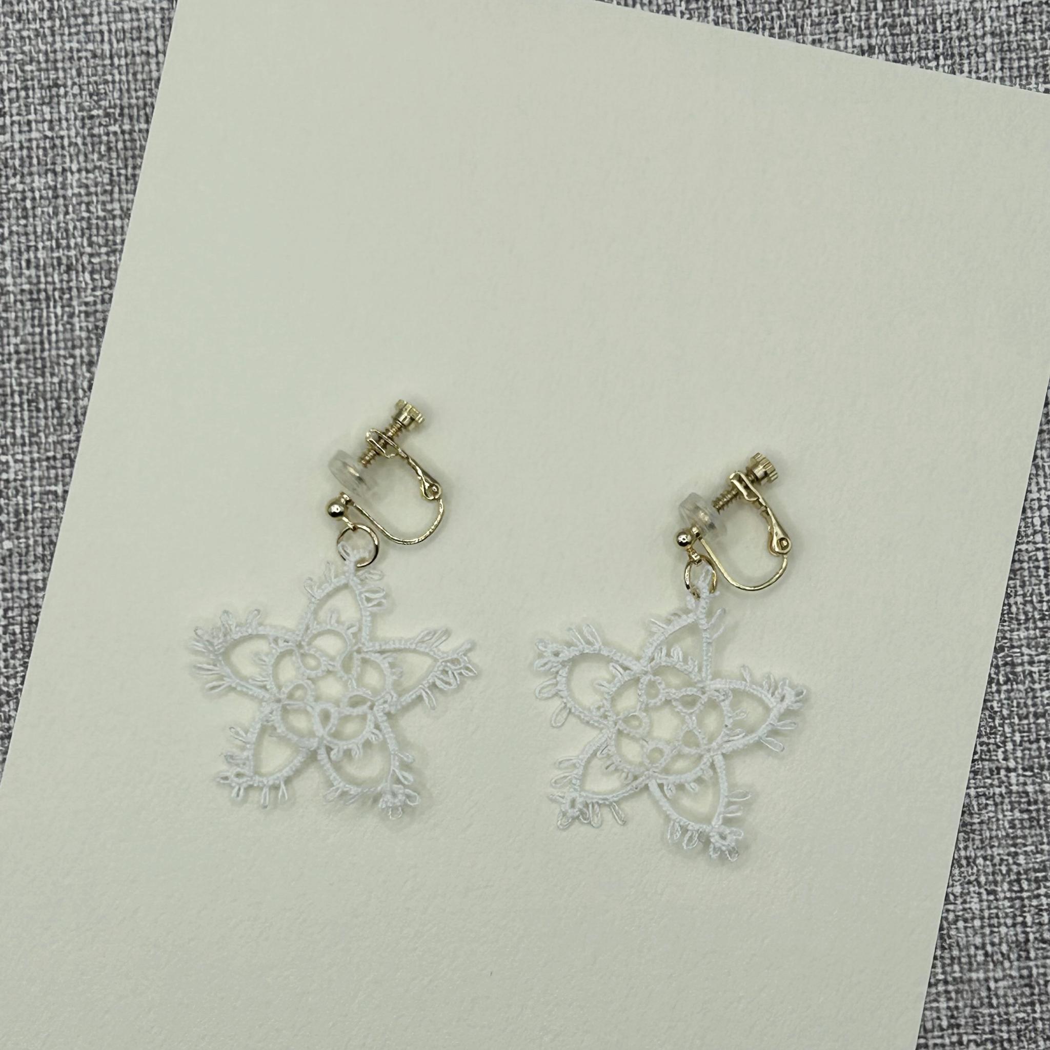 星モチーフのイヤリング（ホワイト） | 5枚目