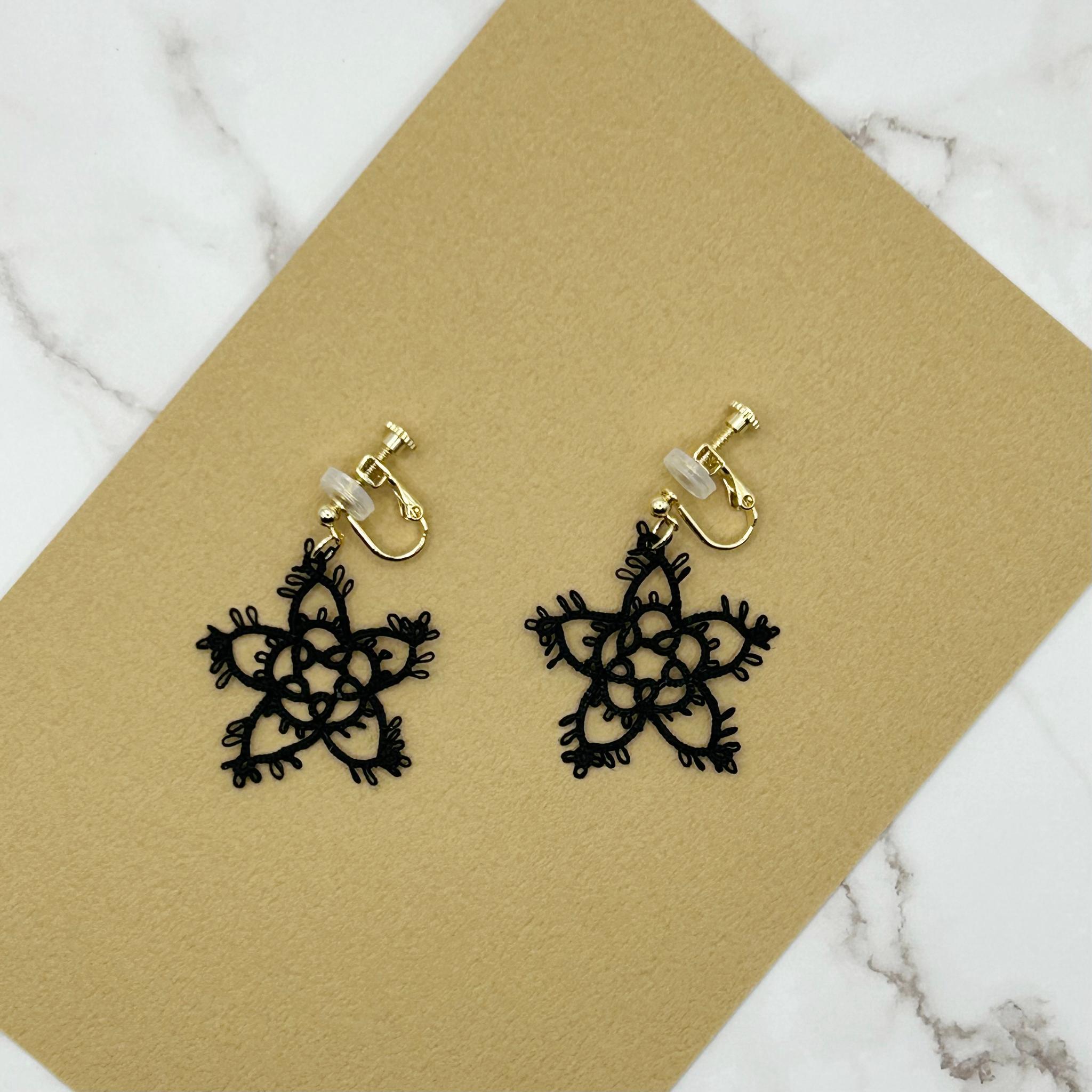 スターモチーフのイヤリング（ブラック） | 6枚目