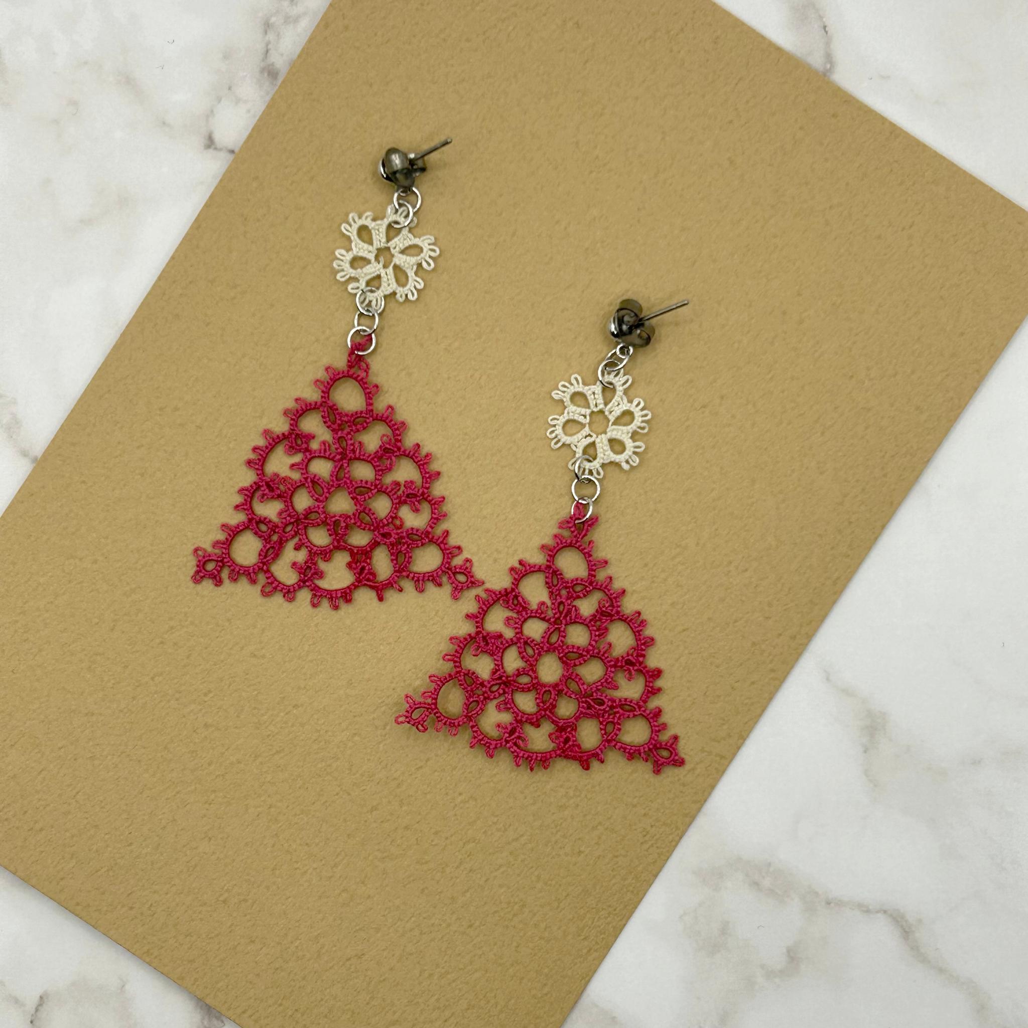 トライアングルのピアス（濃ピンク） | 7枚目